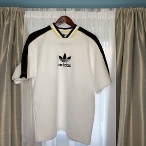Vintage adidas shirt
